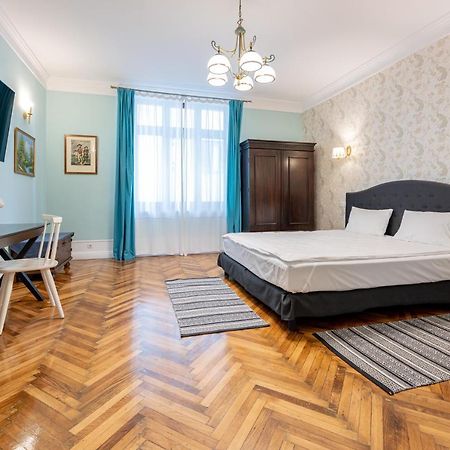 Old City Apartment オラデア エクステリア 写真