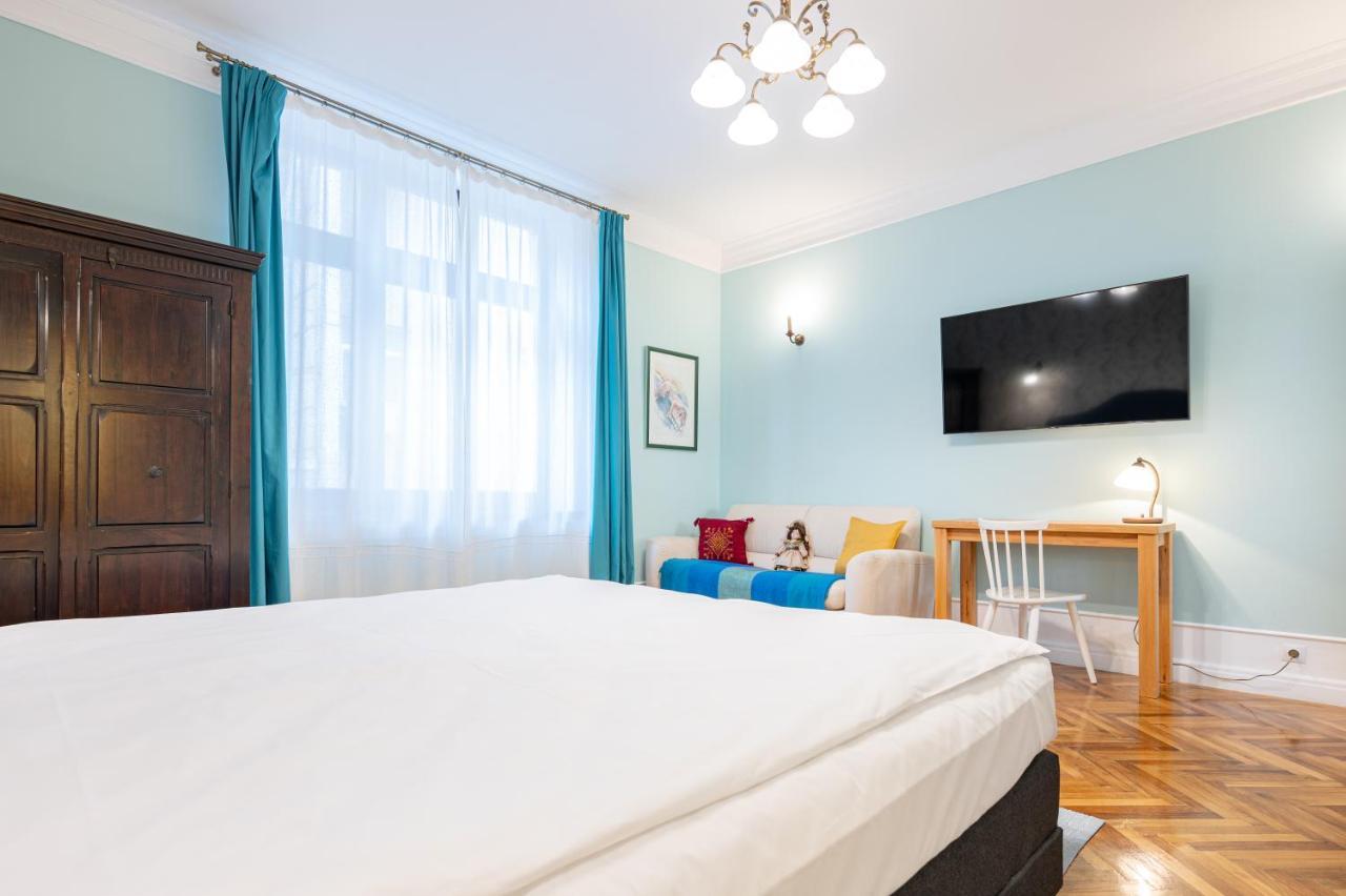 Old City Apartment オラデア エクステリア 写真
